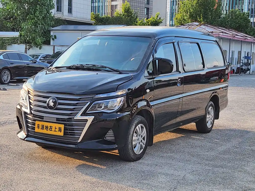Lingzhi 2023 M5 1.6L Comfortable 7-seater купить на сайте DeffCars