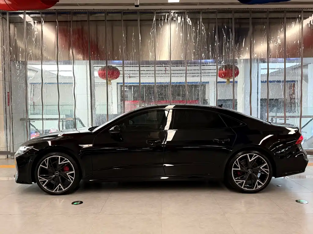 Audi A7L 2024 45 TFSI quattro Black Warrior Edition купить на сайте DeffCars
