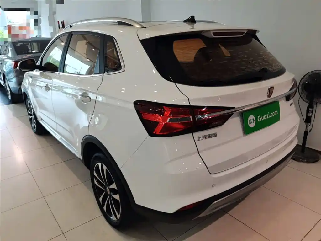Roewe RX3 2018 1.6L Manual Internet Smart Edition купить на сайте DeffCars