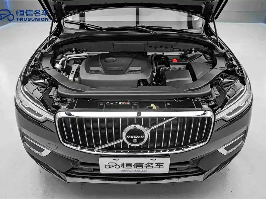 Volvo XC60 2020 T5 four-wheel drive Zhiyuan Deluxe Edition купить на сайте DeffCars