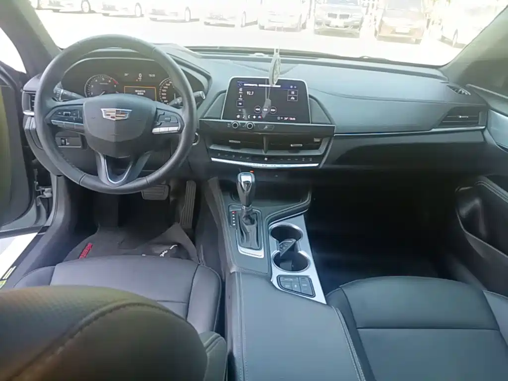 Cadillac CT4 2023 25T luxury model купить на сайте DeffCars