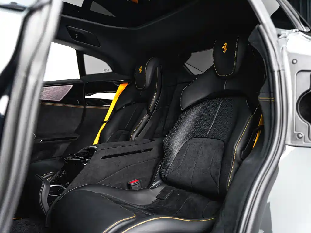 Purosangue 2023 6.5L V12 купить на сайте DeffCars