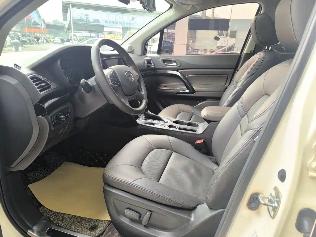 Trumpchi GS4 2017 235T automatic two-wheel drive luxury smart connected version купить на сайте DeffCars