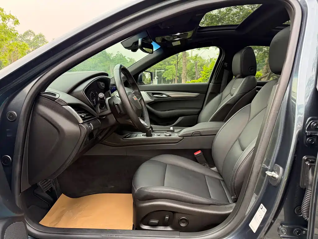 Cadillac CT5 2020 28T luxury model купить на сайте DeffCars
