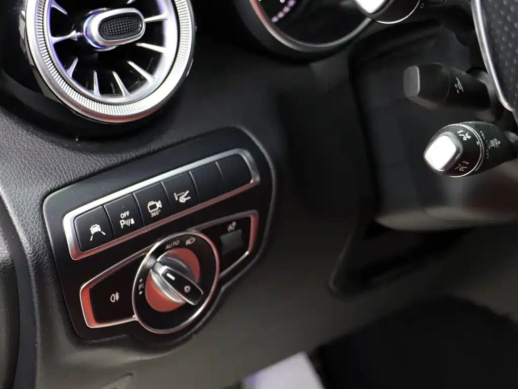 Mercedes-Benz GLC AMG 2018 AMG GLC 63 4MATIC+ купить на сайте DeffCars