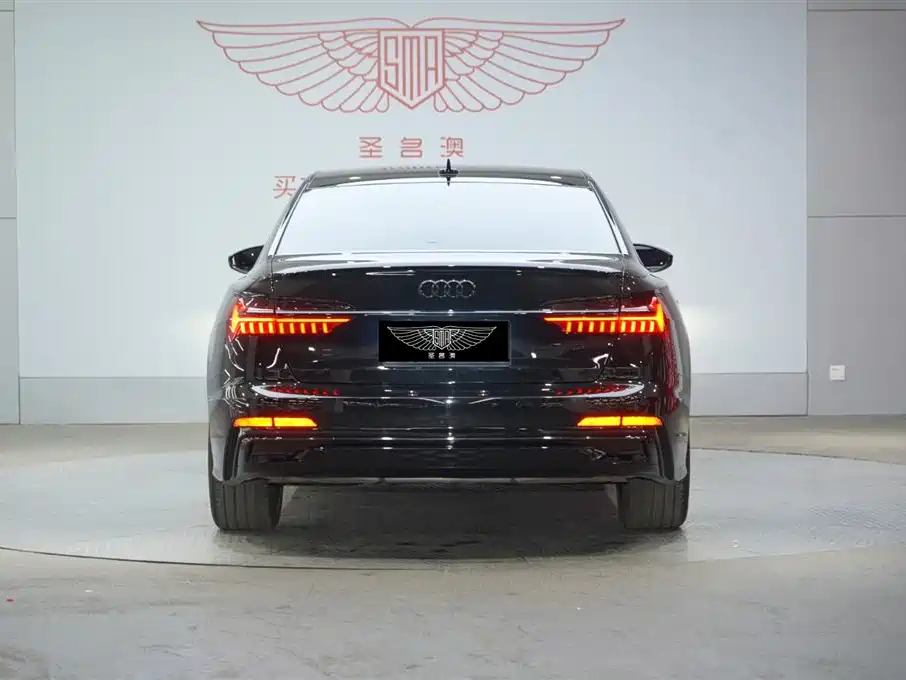 Audi A6L 2024 45 TFSI Premium Dynamic Model купить на сайте DeffCars