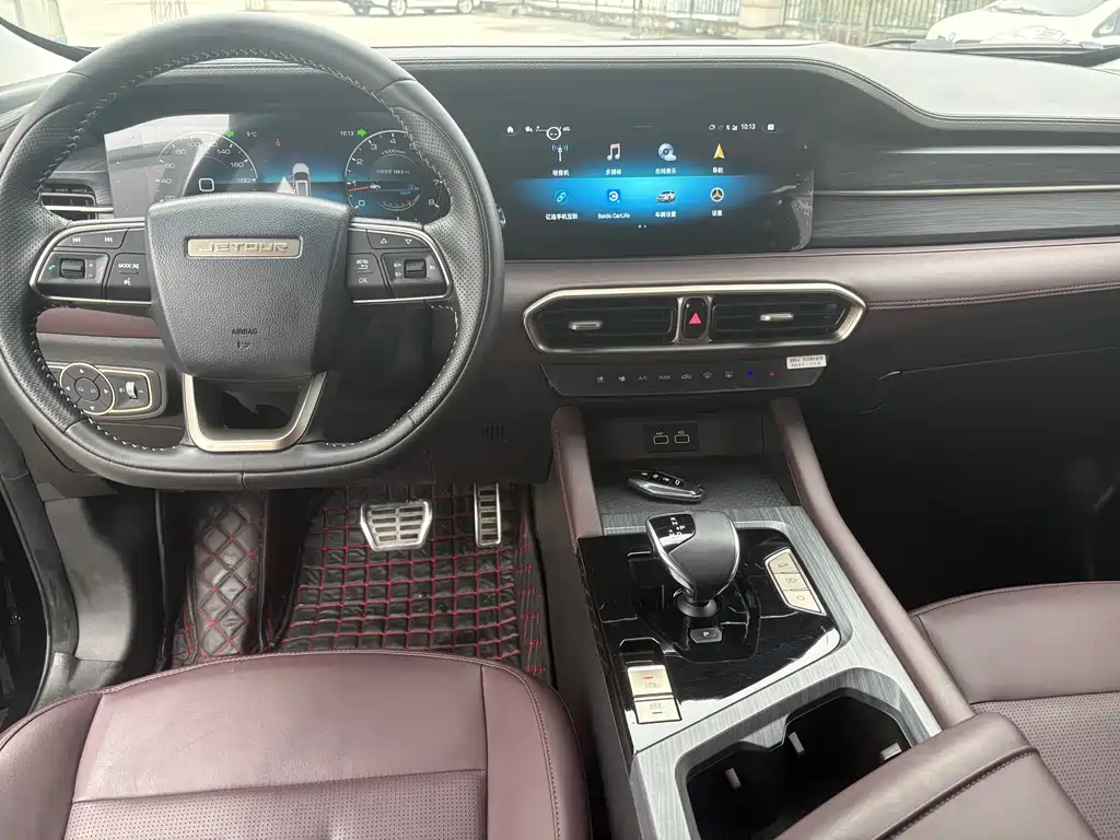 Jietu X90 PLUS 2024 model 1.6TD DCT villa 7 seats купить на сайте DeffCars