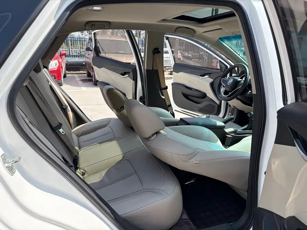 Yinglang 2018 15T Manual Elite National V купить на сайте DeffCars