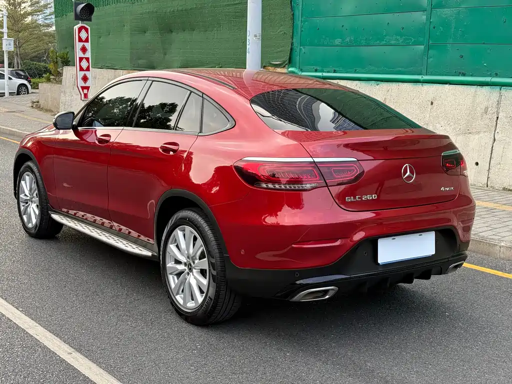 Mercedes-Benz GLC Coupe 2021 GLC 260 4MATIC Coupe SUV купить на сайте DeffCars