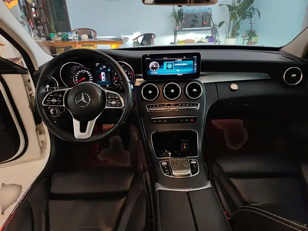 Mercedes-Benz C-Class 2019 C 260 L Sports Edition купить на сайте DeffCars