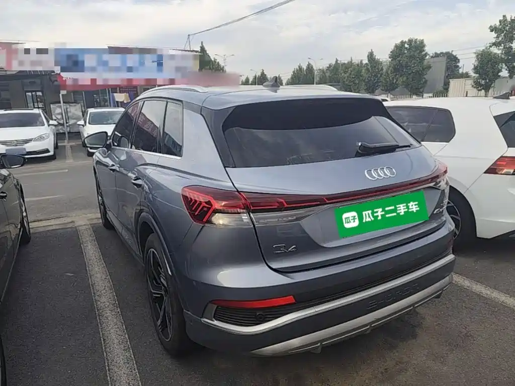 Audi Q4 e-tron 2023 40 e-tron Creative Edition купить на сайте DeffCars