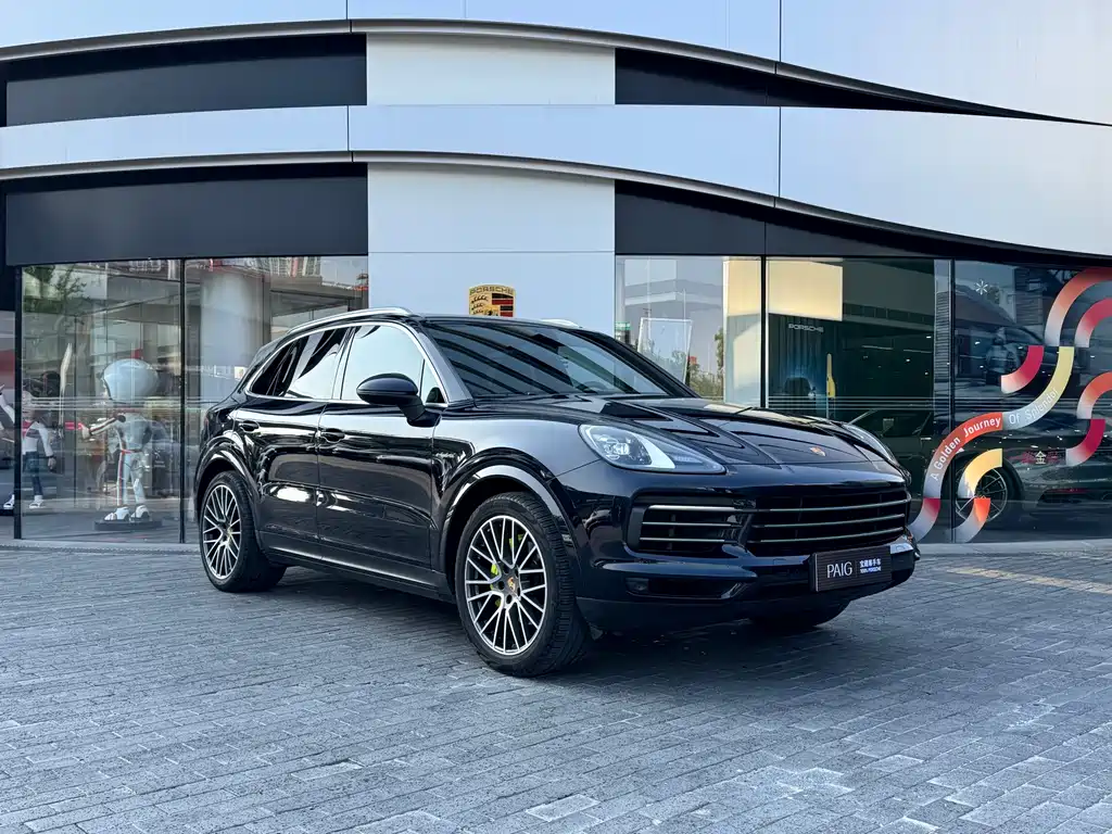 Cayenne New Energy 2020 Cayenne E-Hybrid 2.0T купить на сайте DeffCars
