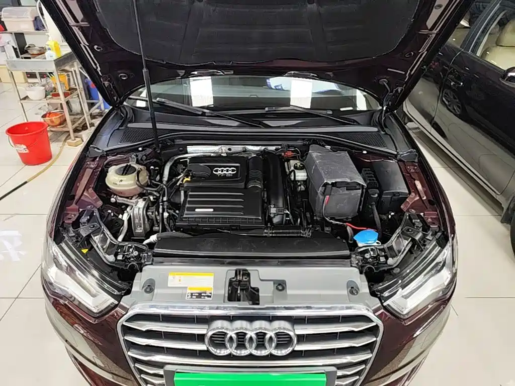 Audi A3 2016 Limousine 35 TFSI Style Edition купить на сайте DeffCars