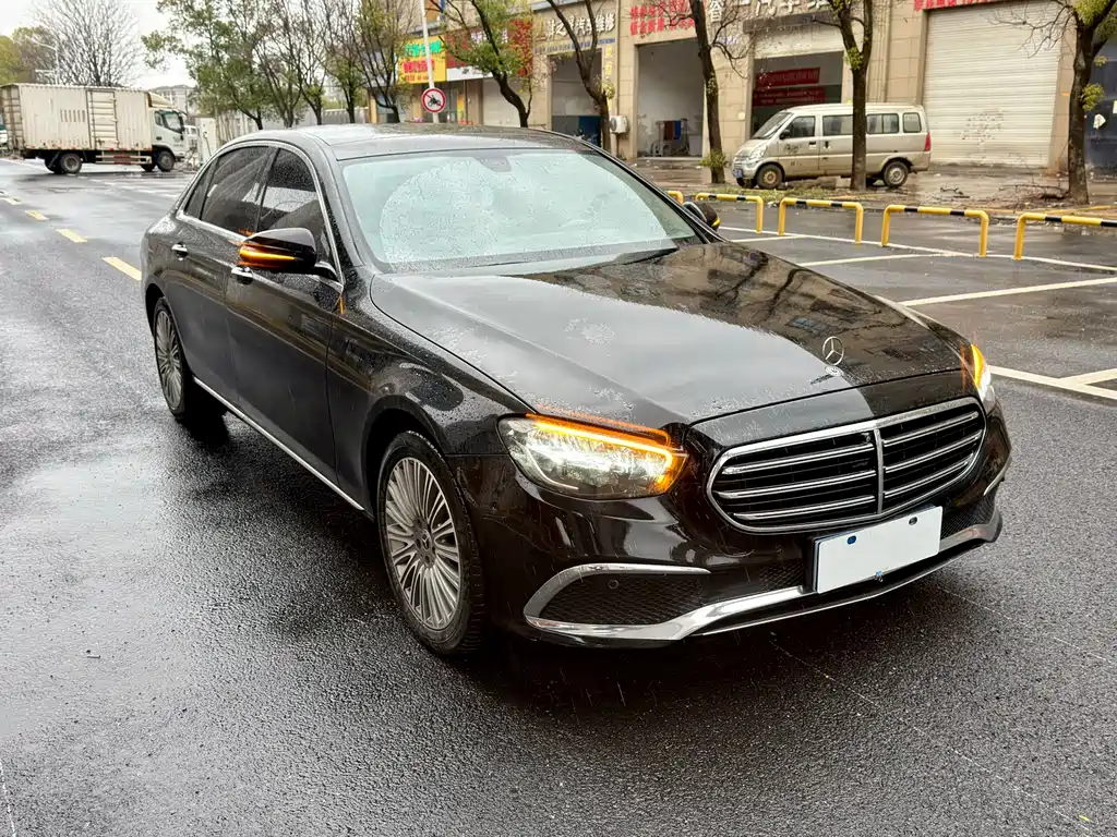 Mercedes-Benz E-Class 2021 facelift E 300 L sporty and stylish купить на сайте DeffCars