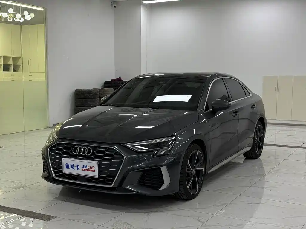 Audi A3 2021 A3L Limousine 35 TFSI Fashionable and Sporty купить на сайте DeffCars