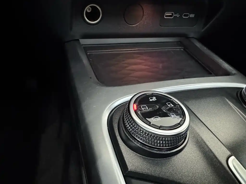 Tank 300 2021 Off-Road Version 2.0T Conqueror купить на сайте DeffCars