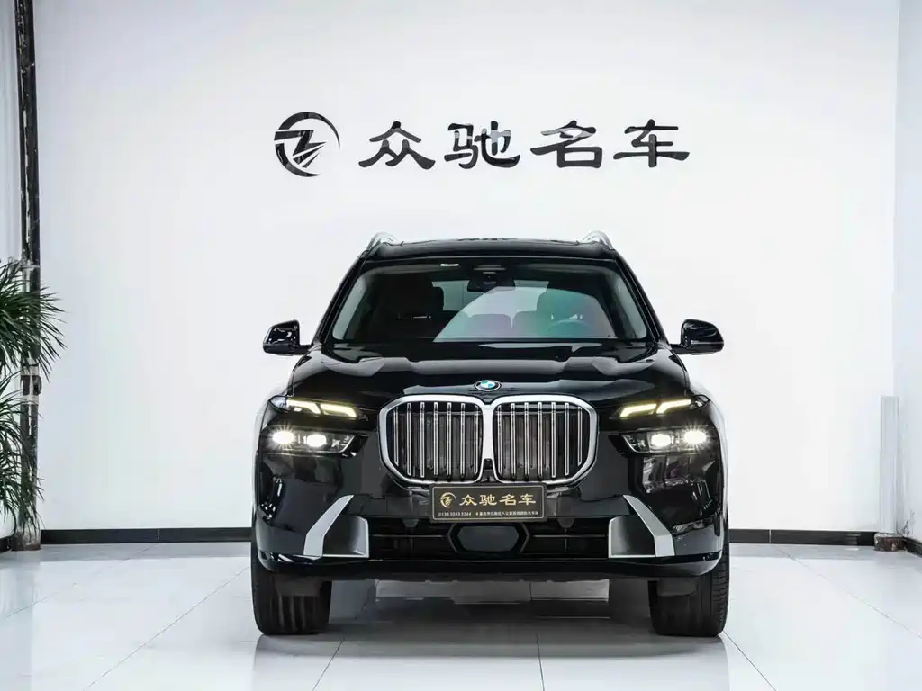 BMW X7 2023 xDrive40i Leading Luxury Package купить на сайте DeffCars