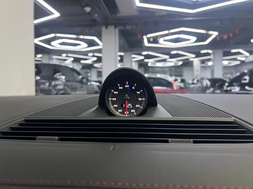 Panamera 2022 Panamera Executive Extended Edition 2.9T купить на сайте DeffCars
