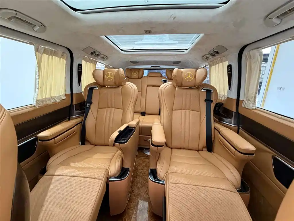 Mercedes-Benz V-Class 2020 V 260 L Long Wheelbase Luxury Edition купить на сайте DeffCars