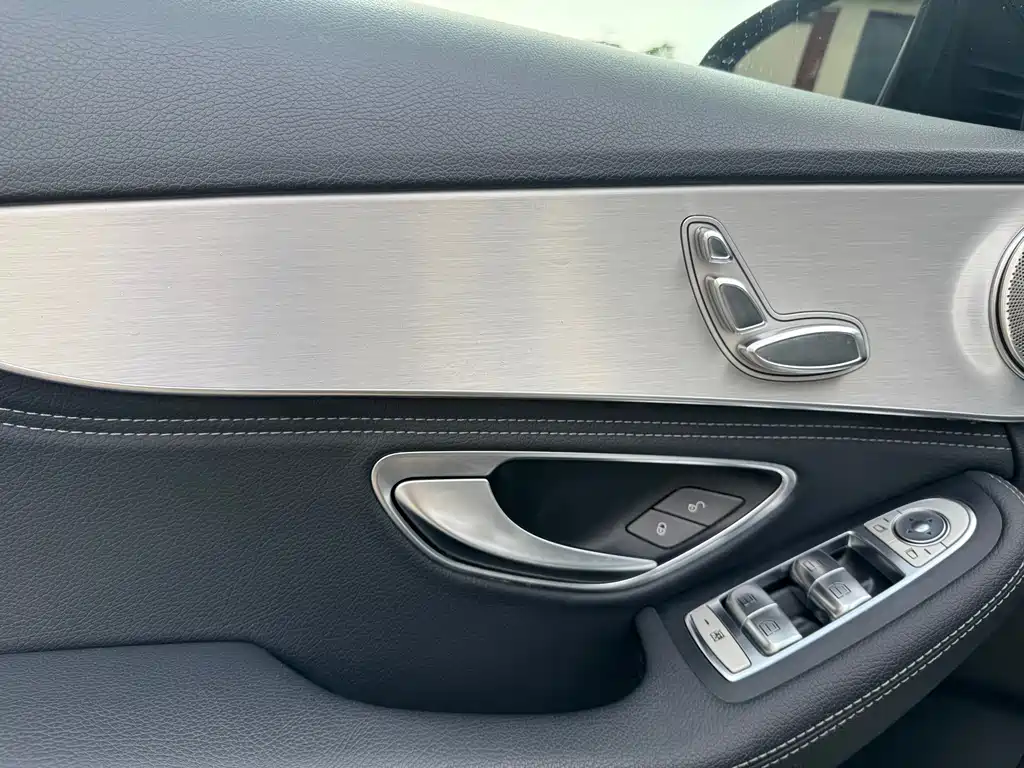 Mercedes C-Class 2015 C 200 Sports Edition купить на сайте DeffCars
