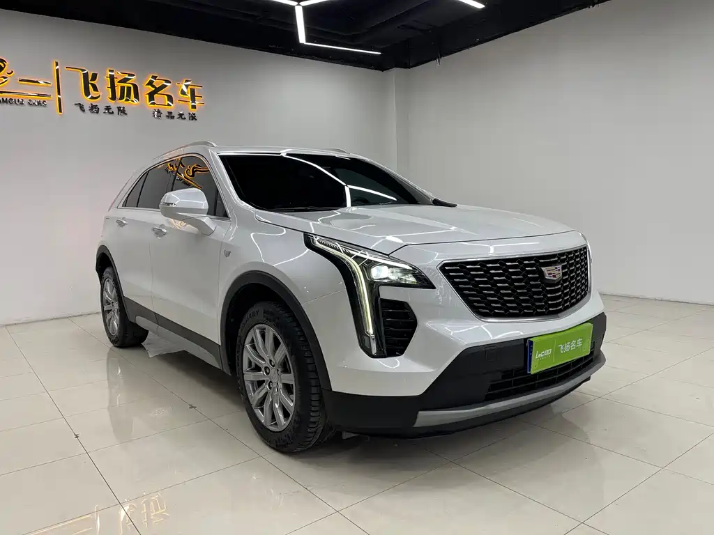 Cadillac XT4 2021 28T two-wheel drive leading model купить на сайте DeffCars