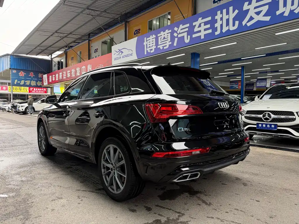 Audi Q5L 2023 45T Premium Dynamic Model купить на сайте DeffCars