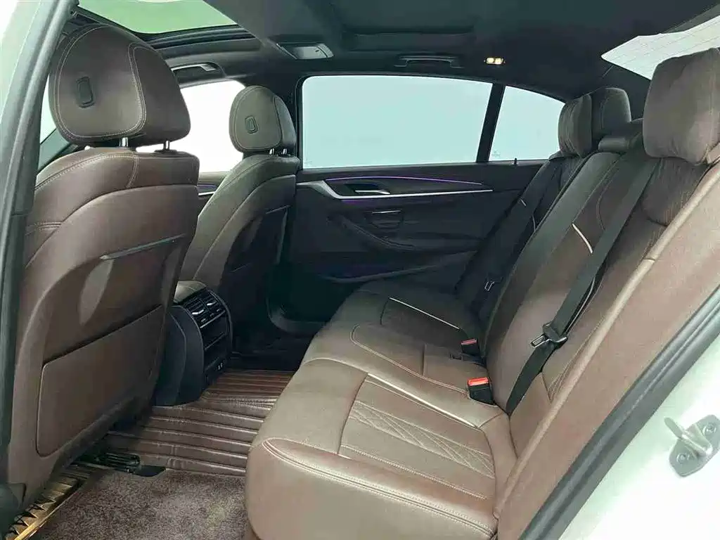 BMW 5 Series 2022 facelift 530Li xDrive M Sports Package купить на сайте DeffCars