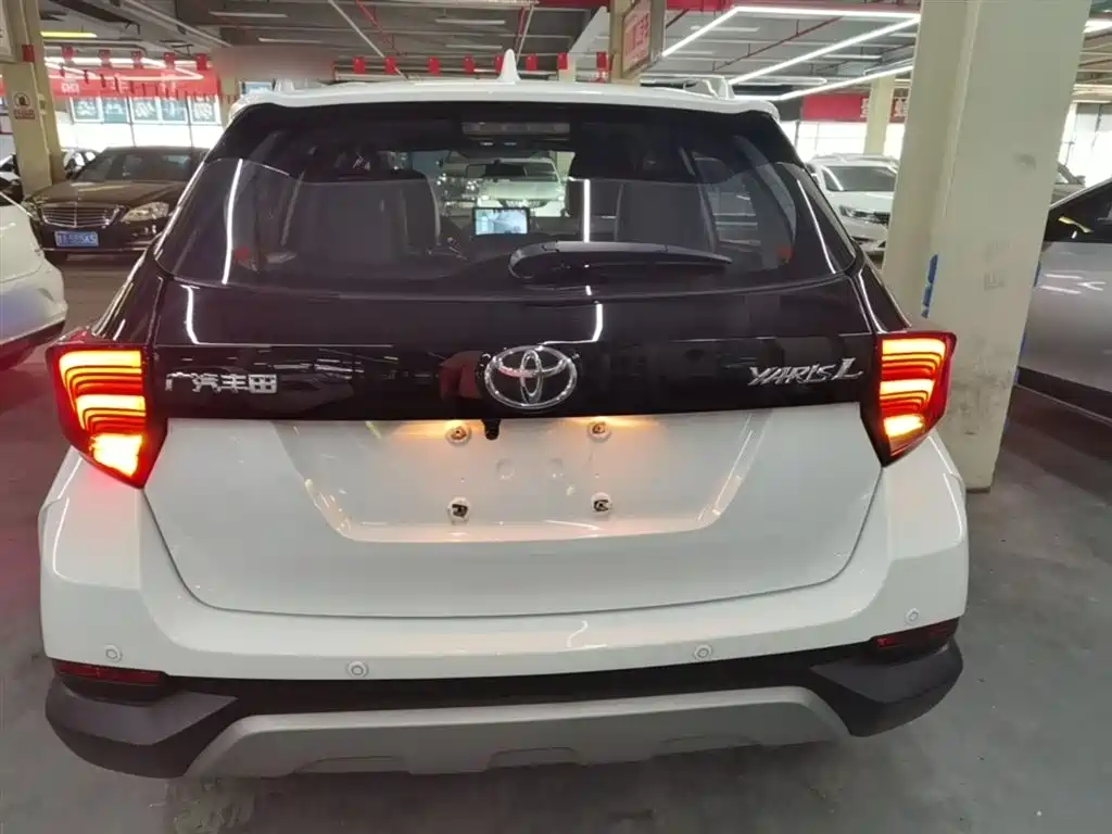 YARiS L Zhixuan 2020 Zhixuan X 1.5L CVT Deluxe Edition купить на сайте DeffCars