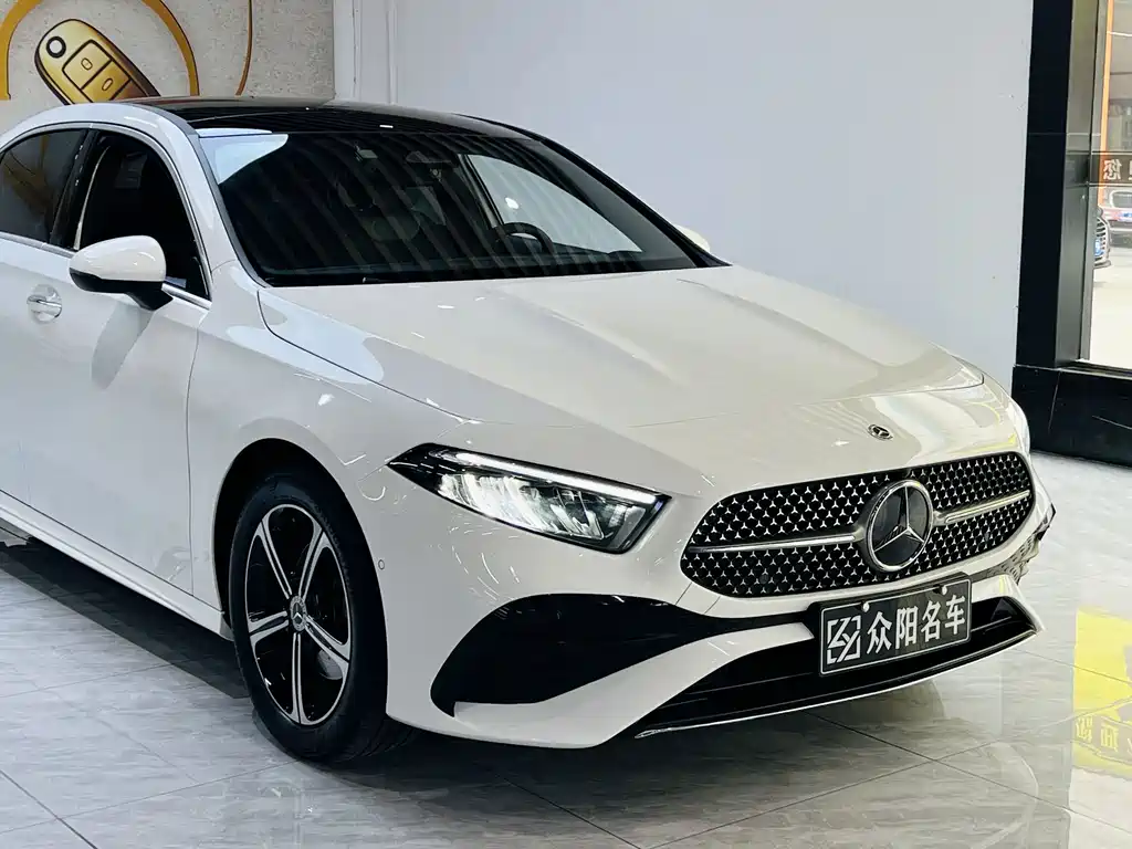 Mercedes-Benz A-Class 2023 A 200 L Fashion Model купить на сайте DeffCars