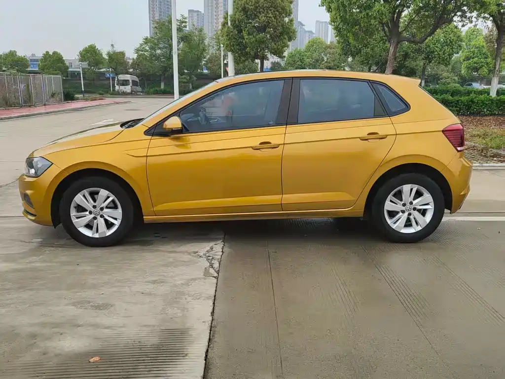 Polo 2019 Plus 1.5L Automatic Panoramic Enjoyment Edition купить на сайте DeffCars