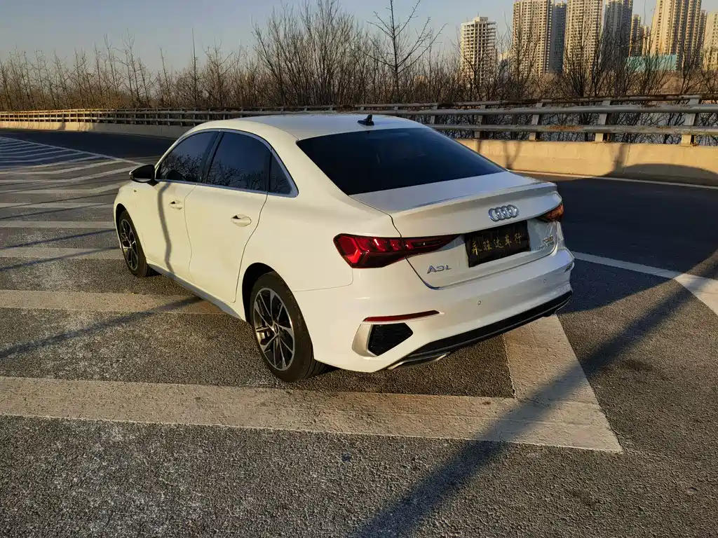 Audi A3 2023 A3L Limousine 35 TFSI aggressive and sporty купить на сайте DeffCars