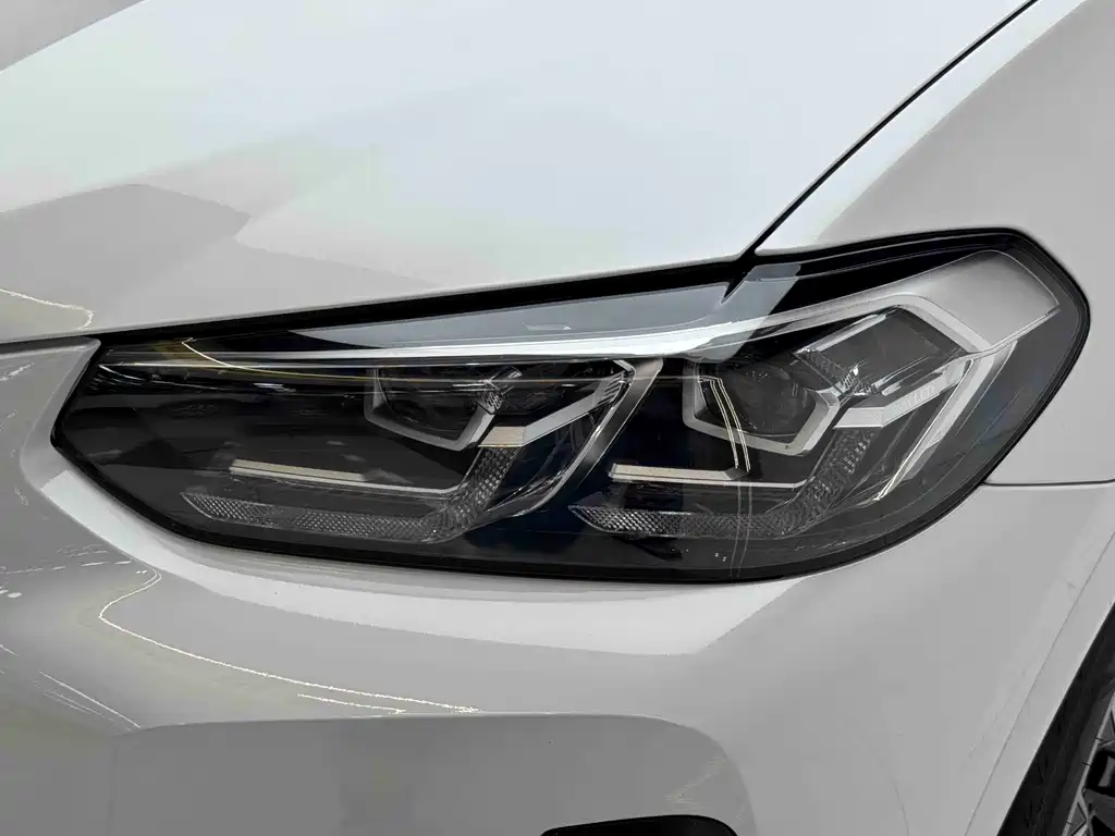 BMW iX3 2022 facelift leading model купить на сайте DeffCars