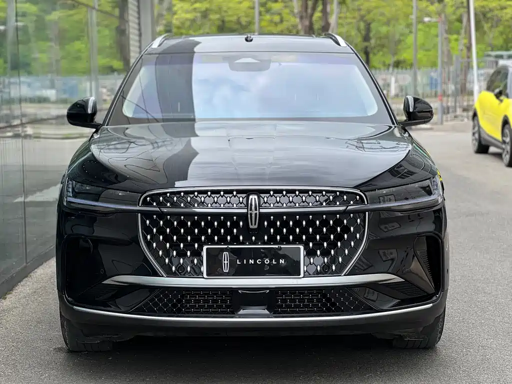 Voyager 2023 2.0T four-wheel drive exclusive edition купить на сайте DeffCars