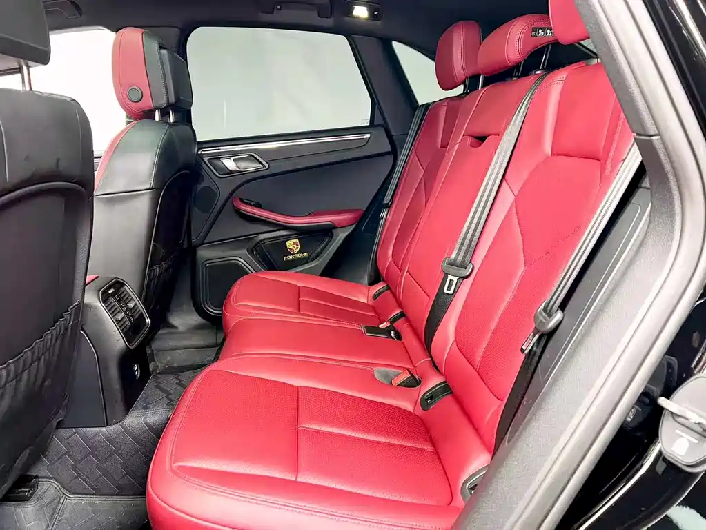Macan 2025 Macan 2.0T Dream Edition купить на сайте DeffCars
