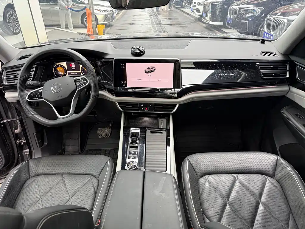 Touron 2024 380TSI four-wheel drive luxury version купить на сайте DeffCars