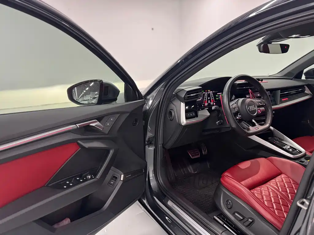 Audi A3 2021 Sportback 35 TFSI Fashionable and Elegant купить на сайте DeffCars