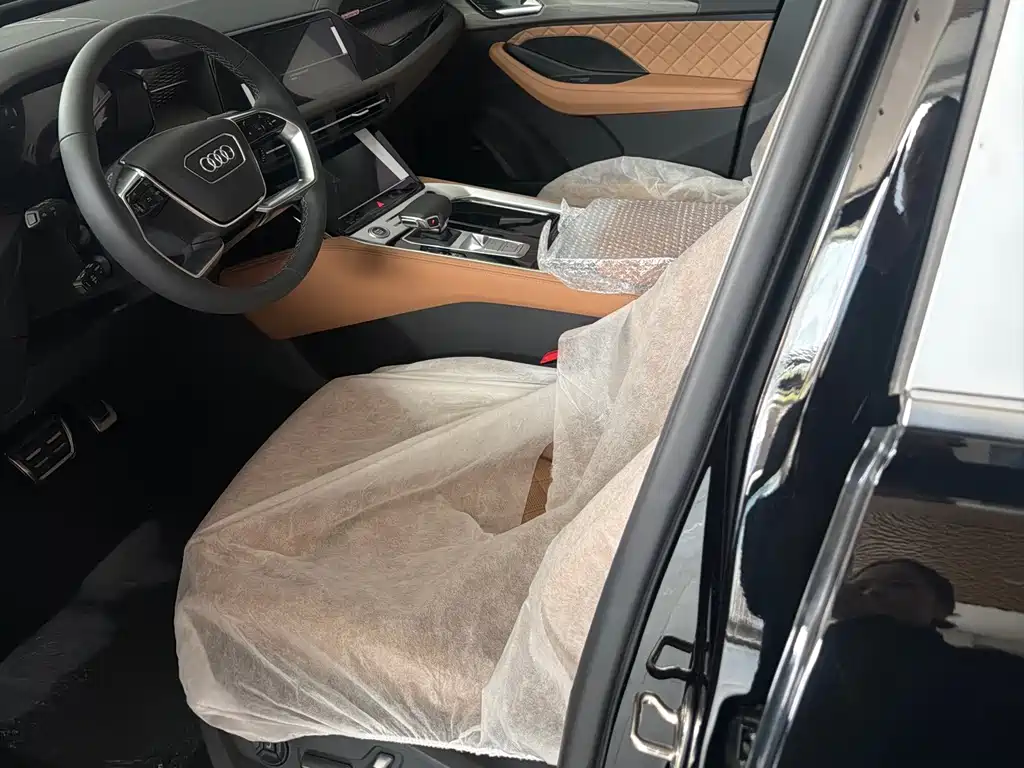 Audi Q6 2026 45 TFSI quattro Qiyun Yulin package 6 seats купить на сайте DeffCars