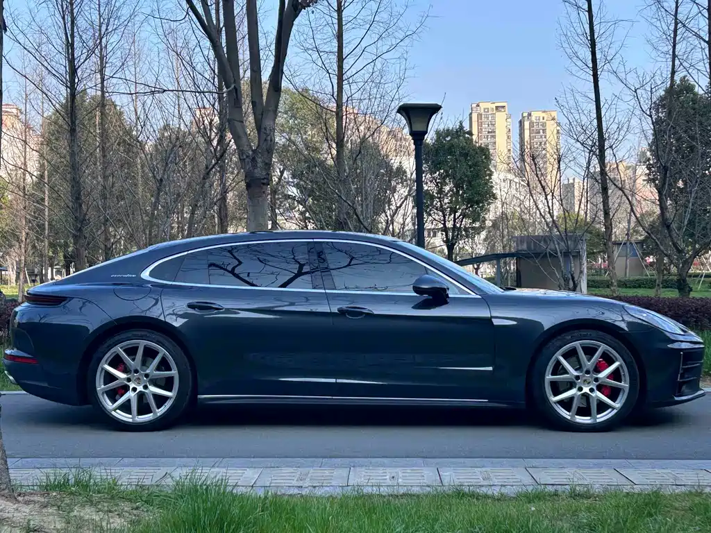 Panamera 2024 Panamera Executive Extended Edition 2.9T купить на сайте DeffCars