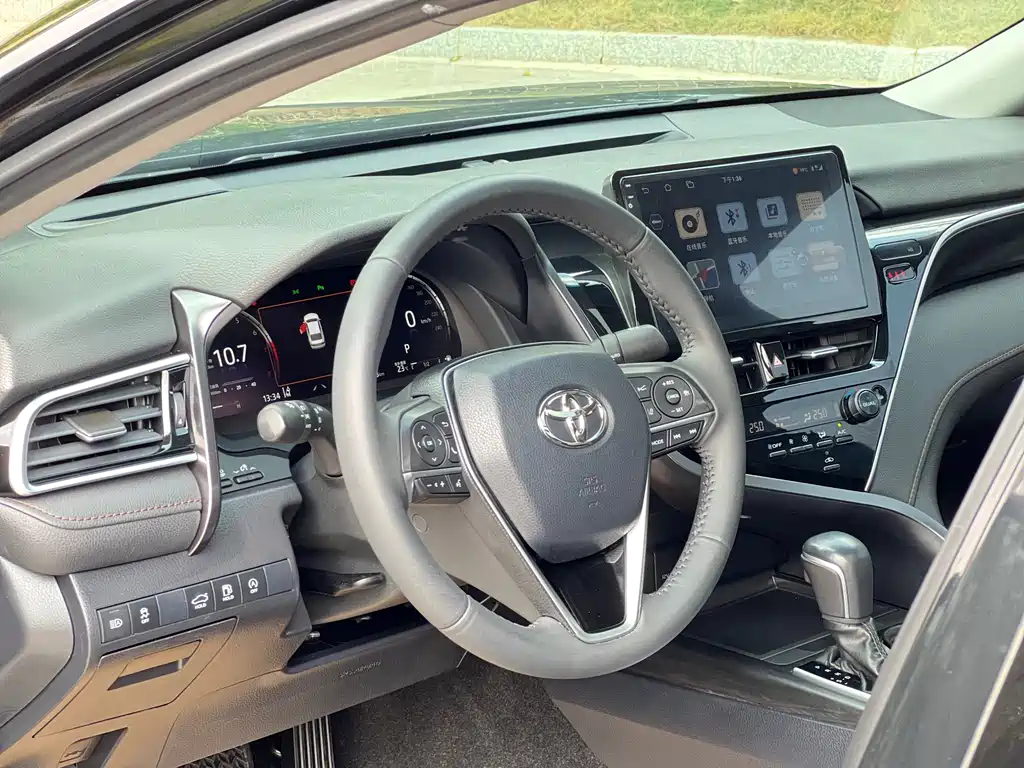 Camry 2021 2.5G Deluxe Edition купить на сайте DeffCars