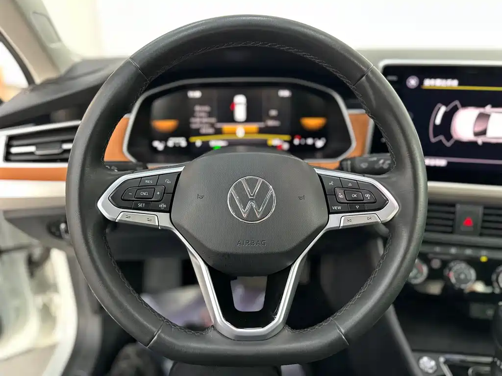 Bora 2023 200TSI DSG Yuexing Edition купить на сайте DeffCars