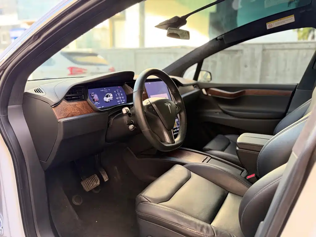 Model X 2019款 长续航版 купить на сайте DeffCars