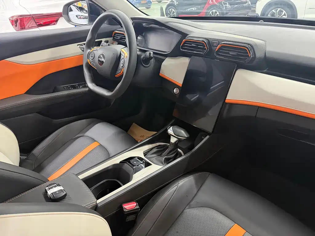 Yixuan 2023 1.5L automatic Honor Edition купить на сайте DeffCars
