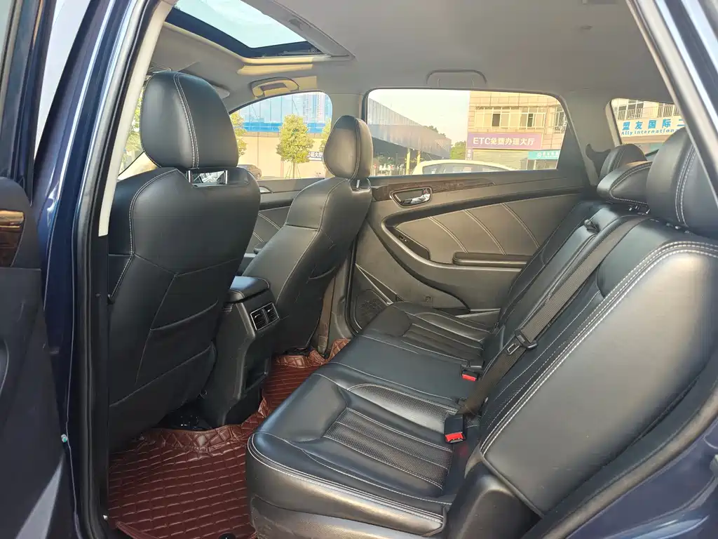 Fengguang 580 2018 facelift 1.5T CVT luxury model купить на сайте DeffCars