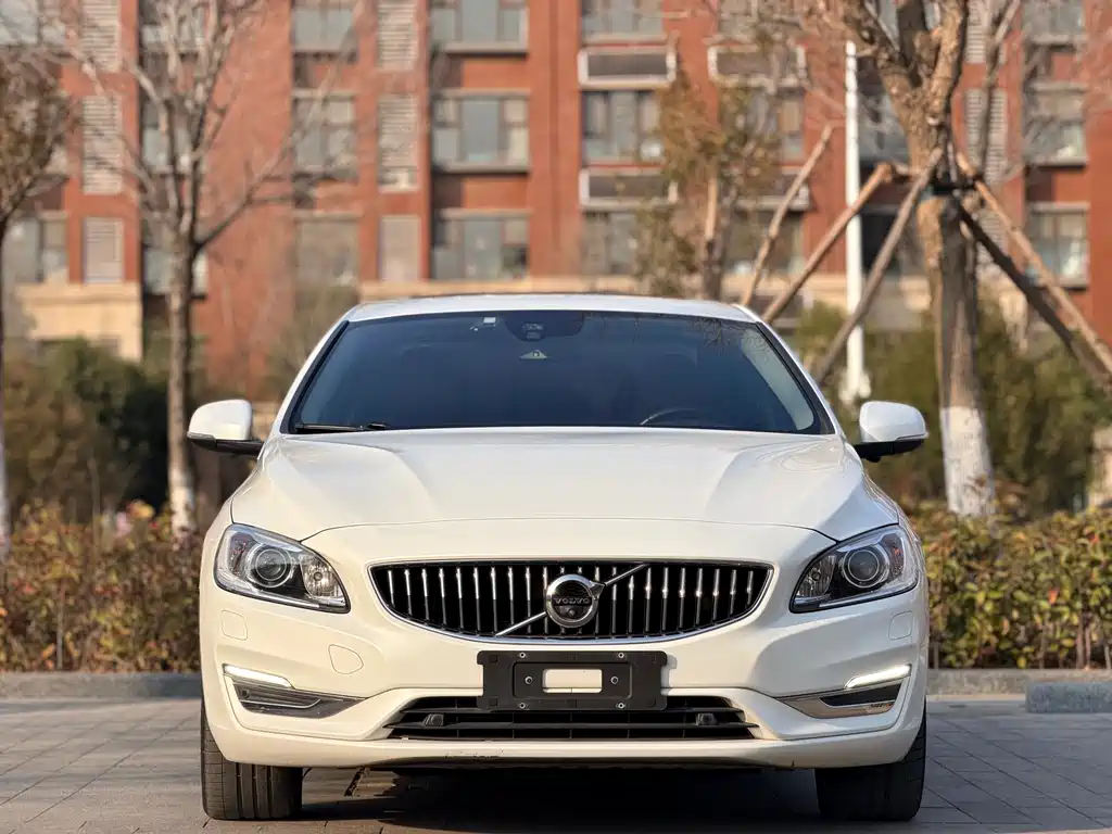 Volvo S60 2019 S60L facelift T5 Smart Advanced Edition купить на сайте DeffCars