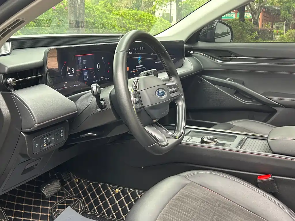 Mondeo 2023 EcoBoost 180 Luxury купить на сайте DeffCars