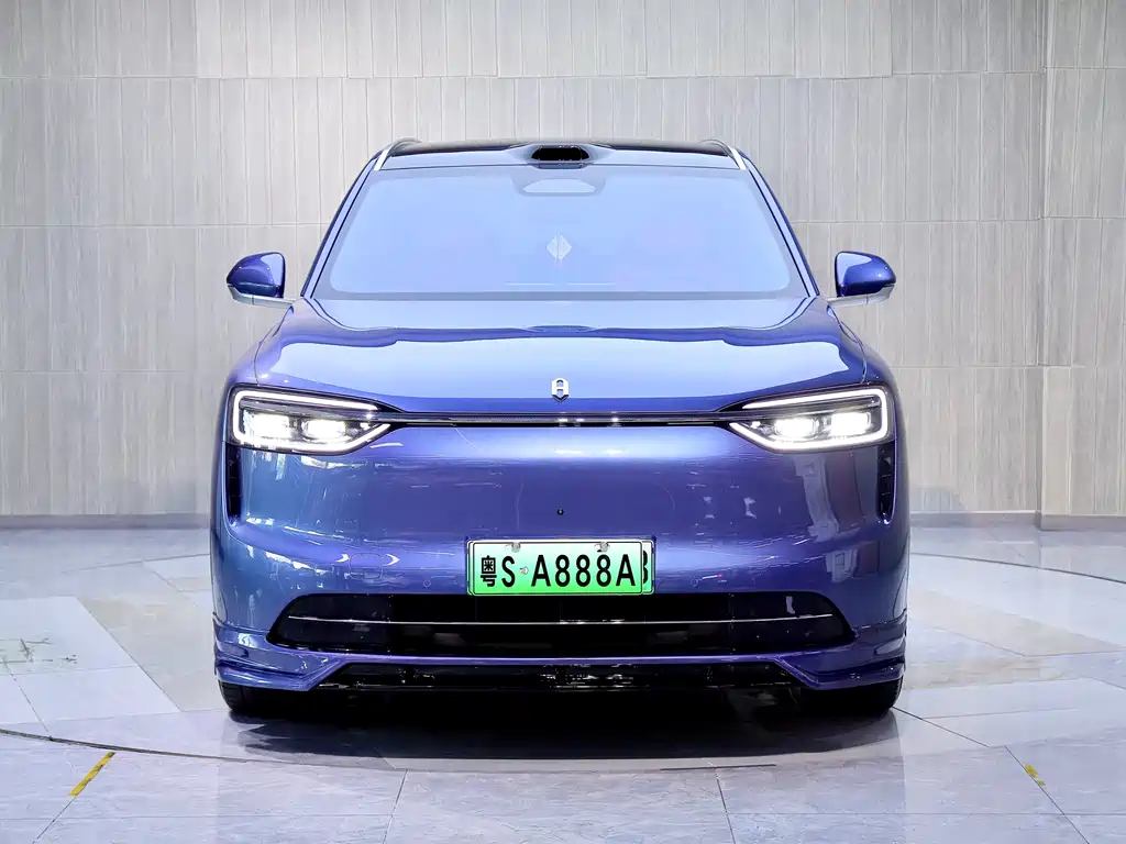 Wenjie M7 2026 extended range Ultra four-wheel drive version 5 seats купить на сайте DeffCars