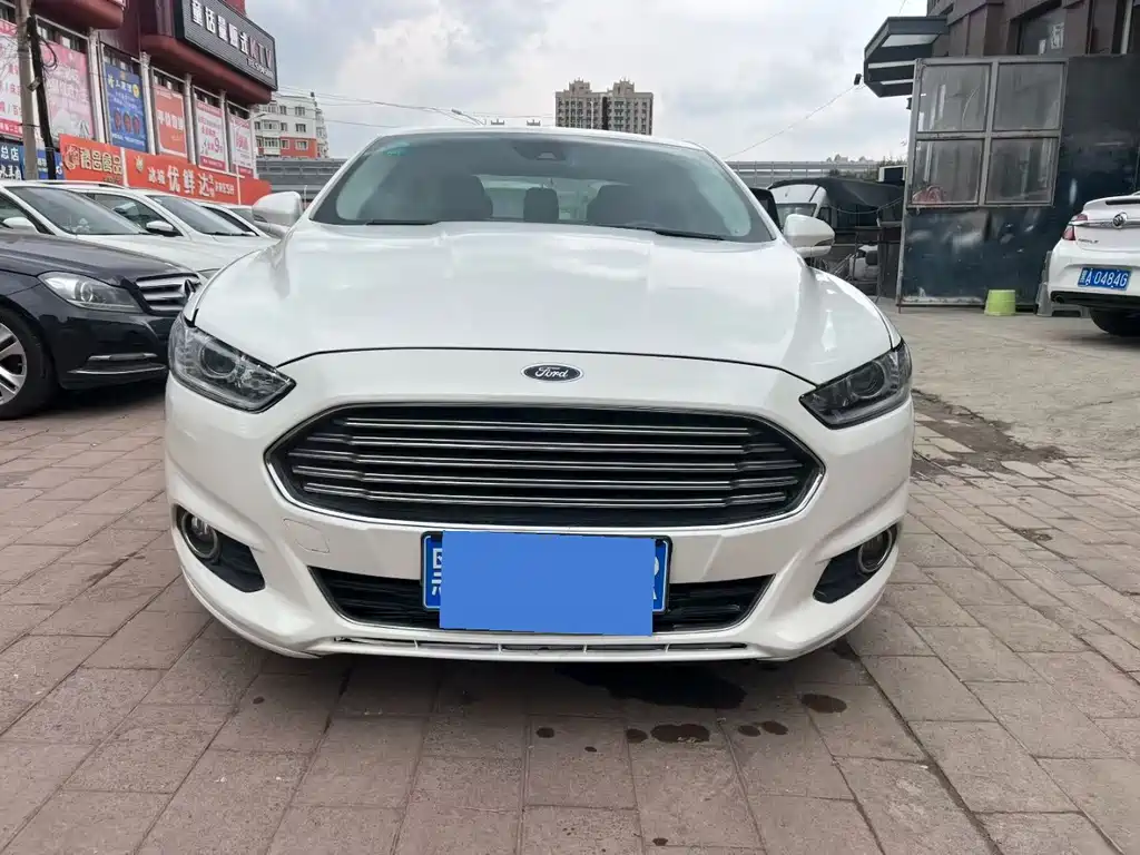 Mondeo 2013 1.5L GTDi180 Fashion Edition купить на сайте DeffCars