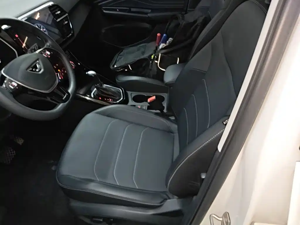 Jetta VS7 2022 Panda (Geome) Edition 1.4T Automatic Delight Pro купить на сайте DeffCars