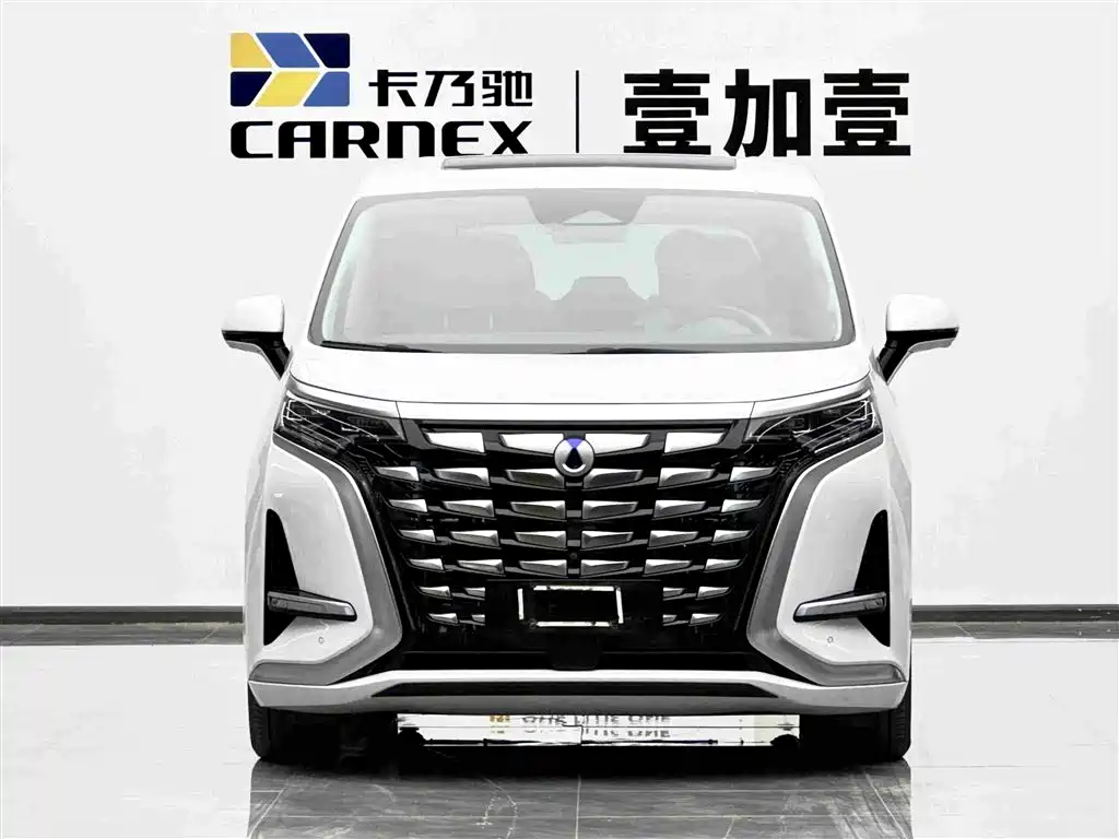 Denza D9 2024 DM-i 980 4WD Flagship купить на сайте DeffCars