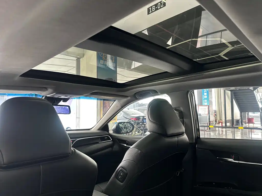 Camry 2019 2.5G Deluxe Edition National V купить на сайте DeffCars